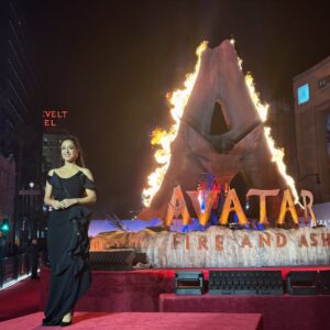 Oona Chaplin Instagram - Congratulations @oonacc on your bold, mesmerizing, iconic performance as #Varang in #AvatarFireAndAsh!  Your intelligence, elegance, and depth of talent blaze through every frame. A true revelation — and an extraordinary human to boot. Such a joy and honor to be on this wild journey with you. Movie out in theaters now! See in IMAX or 3D!

#avatar #disney #oonachaplin #LosAmgeles #Paris #Madrid #London #MexicoCity #PremiereTour