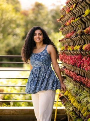 Padeni Kumar Instagram - When I only wear smile as my makeup, Glow automatically comes and makes my confidence “Shine”
.
Pc: @shutter_freakz 
Costume: @driya.dressify 
Place: @lushgreenofficial 
#ootd #instamood #instafashion #love #crazy #fun #curly