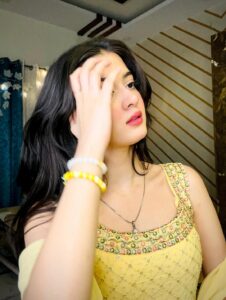 Actress Palak Bharti HD Photos and Wallpapers December 2025