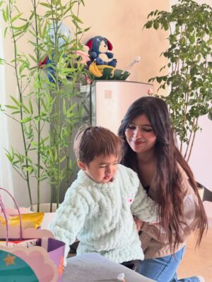 Palak Sharma Instagram - Hupppp😂❤️
.
.
#kids #kiddo #kidslove