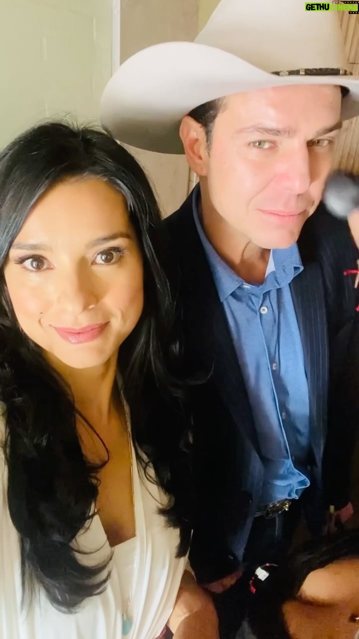 Paola Rey - 41.9K Likes - Aquí el momento en el que estábamos grabando la ultima escena de @pasiondegavilanes 2 junto a @juanbaptistad 🥰 Gracias a todos por tanto cariño 🥰 #JimenaElizondo #OscarReyes @telemundo
