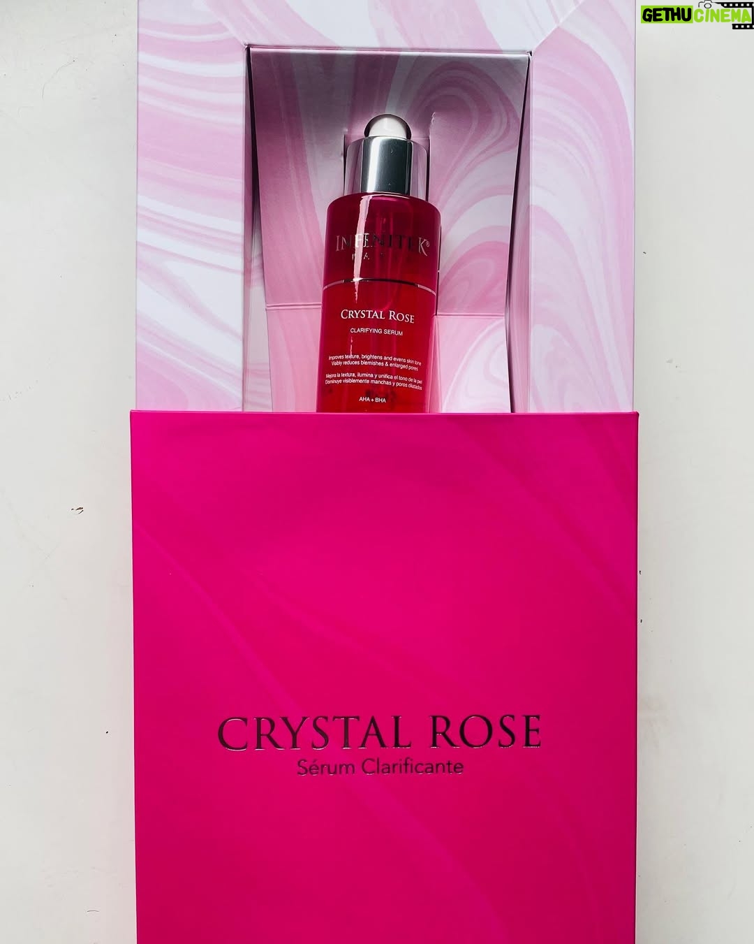 Paola Rey - 51.7K Likes - Muchas gracias @infinitekparis_col por la invitación al lanzamiento de #cristalrose 🩷 @luisafernandaw @pipebueno @novoarafael @danielatapiaoficial @zulmarey @mclmanager