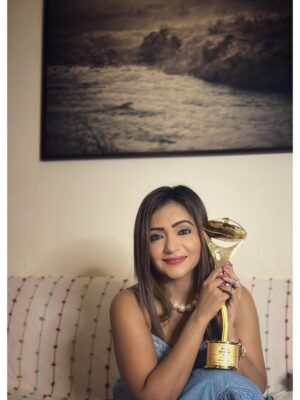 Pariva Pranati Instagram - It has been so motivating to be appreciated for my storytelling… @the_indian_telly_awards @tellychakkar Thankyou so much for this award for “the Best Story”… 

Thankyou so much @jd_majethia sir for believing in me… and always being so supportive… 🤗🤗❤️

And then my Wagle ki Duniya … @waglekiduniyafamilygroup @hatsoffproduction @sonysab… a world so beautiful… unmatched in its vibe …  a team that resonates positivity and blessings… thankyou to the entire team… ❤️❤️

Thankyou for the motivation and 📸 @iampuneetsuchdeva
