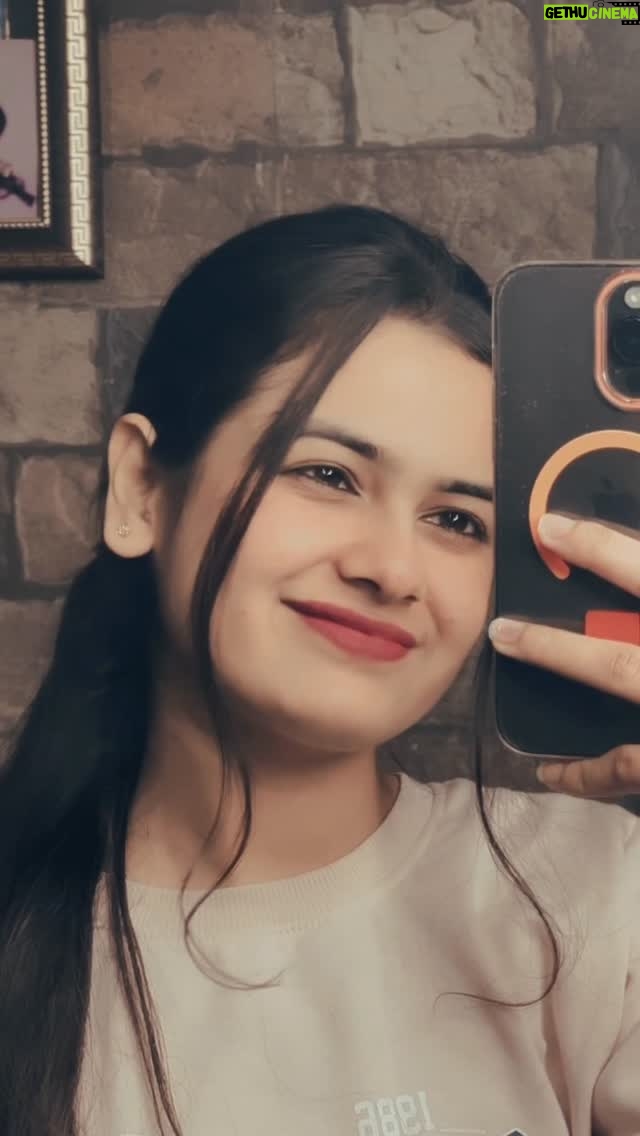 Parul Arora - 17.5K Likes - Dushmano ki jrurt nhi hai 😌