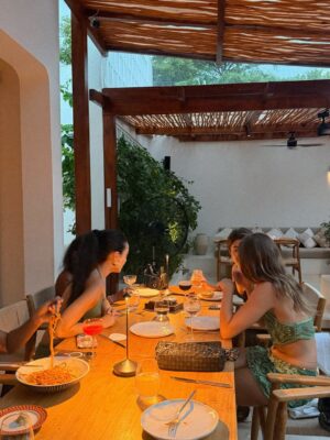 Parvi Sharma Instagram - Girl dinner @avlibali ✨

#fyp #uluwatu #explore #travel #bali