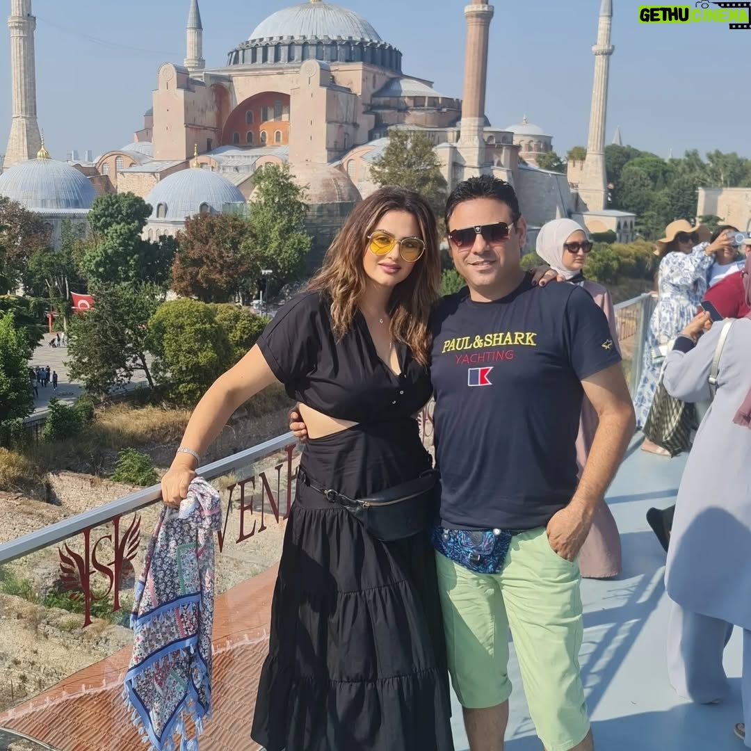 Pascale Machaalani - 17K Likes - #goodmorning #vacation #family #familytime #summer #turkey #istanbul #hagiasophia #ayasofya #pascalemachaalani #mosque #sultanahmet #sevenhillsrestaurant @melhemabouchedid #باسكال_مشعلاني #ع_بيروت #تركيا #اسطنبول