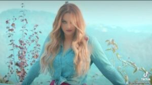 Pascale Machaalani Instagram - #teaser #staytuned #release #tuesday #3 #oclock #lebanon #time #mychannelyoutube #pascalemachaalani #باسكال_مشعلاني @melhemabouchedid @directorziadkhoury @charbel.assaf.makeup @tarekrizkofficial @michelbeainy @haidarhassoun @husssein khalifa
@joehkaram275750