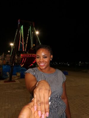 Paschaline Alex Instagram - Grace before me, faith within me
#grateful
PS: Slide 3 is the smile i give when i see my chocola😘😘😘