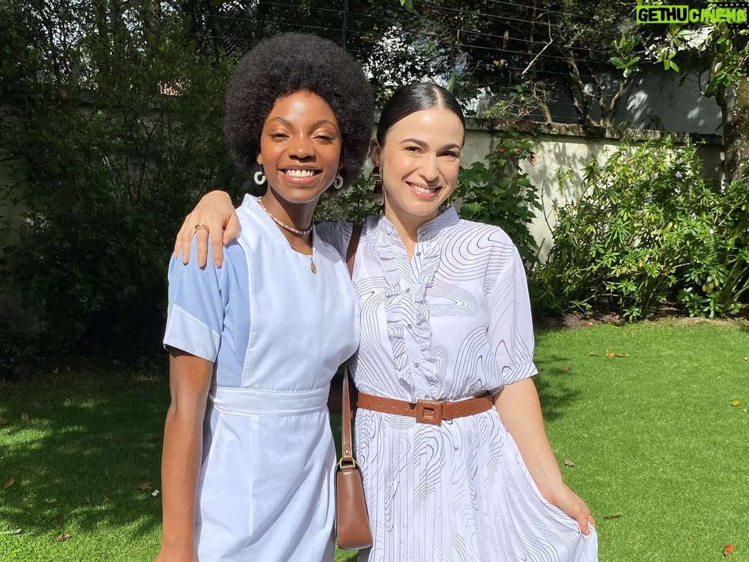 Paula Castaño - 3.4K Likes - Wow cuantos mensajes me han llegado por el estreno de María La Caprichosa por @netflix. Gracias de verdad por tanto cariño y por ver las historias que hacemos con tanto amor para ustedes. Contar la historia de María es Justo y necesario y @paolagonzaleztv y @karent.hinestroza dejan la piel en este personaje! Tremendas!!! 
Felicidades a todo el combo. 
@caracoltv @cubanacub @daniel_arenass Rafael Martínez @paolaamorenoe @indhiraserrano @juliandiazactor @barbara_perea @saraigram @oscartsanchez @elsergioherrera @kalom_films entre muchos otros!!!
@armonikadigital 🫶