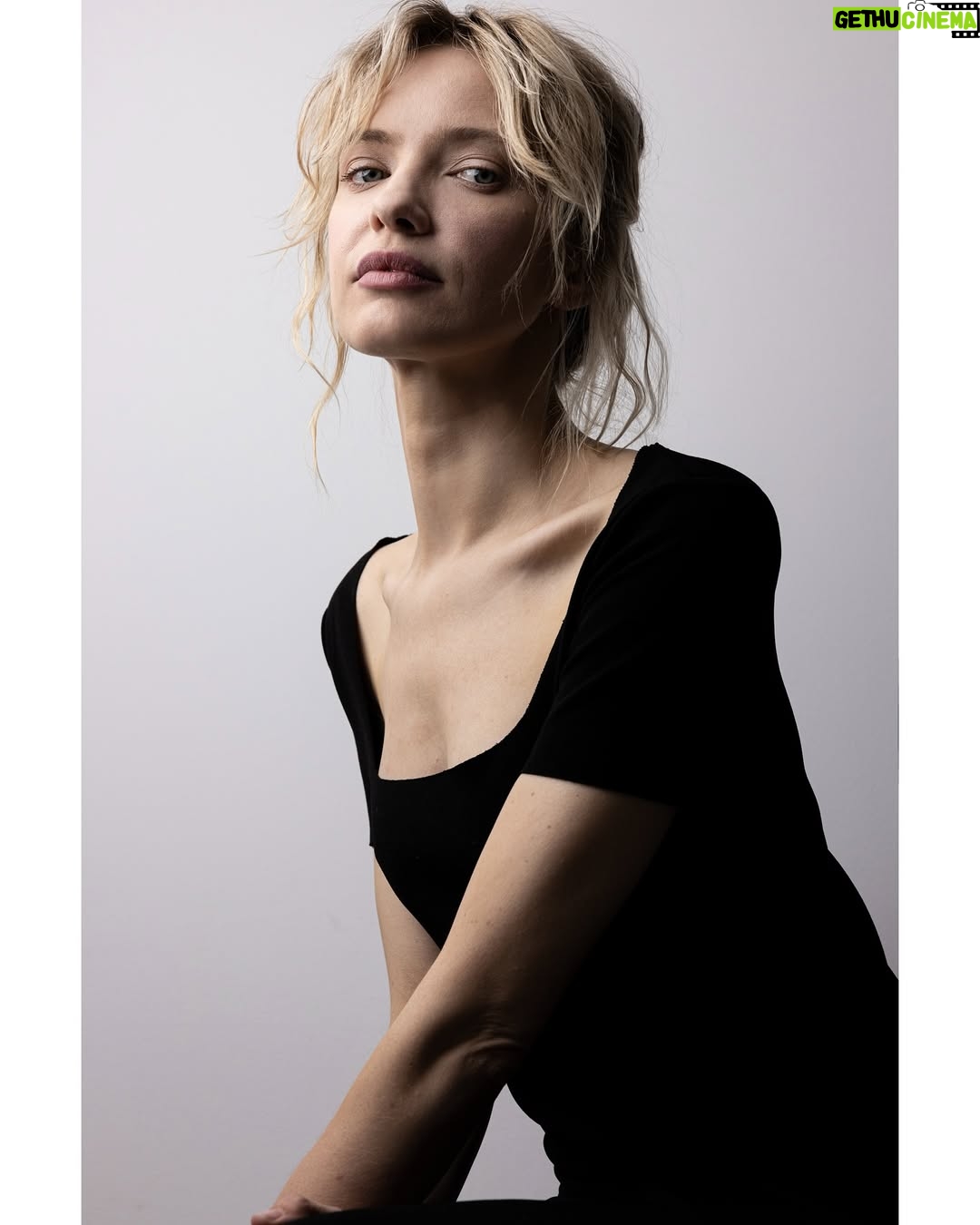 Paulina Gałązka - 1.8K Likes - Już za chwilę zaczynam wakacje…jeszcze tylko kilka dni w pracy 
Shooting for pleasure @felixalfred