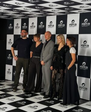 Paulina Gałązka Instagram - @tallinnblacknightsff thank You 🐾 🇪🇪
It was wonderful international premiere of our movie “This is not happening”

Styled by @paprockibrzozowski @damianhaberny 
 
Cieszę się, że mogłam też poznać @bovska , która jest tak samo boska jak jej muzyka 😍