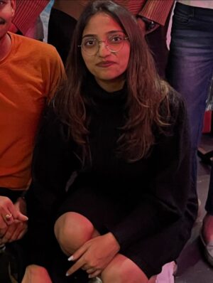 Pavithra Gowda Instagram - I kinda liked my “this glasses Era😎” 
Did you?

#pavigowda♥️ 
#instagram 
#foryou 
#single