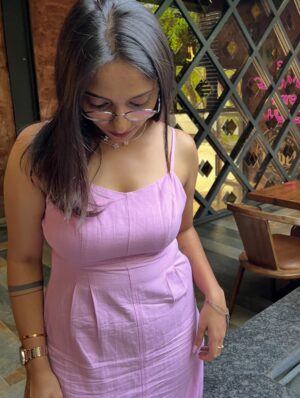 Pavithra Gowda Instagram - I kinda liked my “this glasses Era😎” 
Did you?

#pavigowda♥️ 
#instagram 
#foryou 
#single