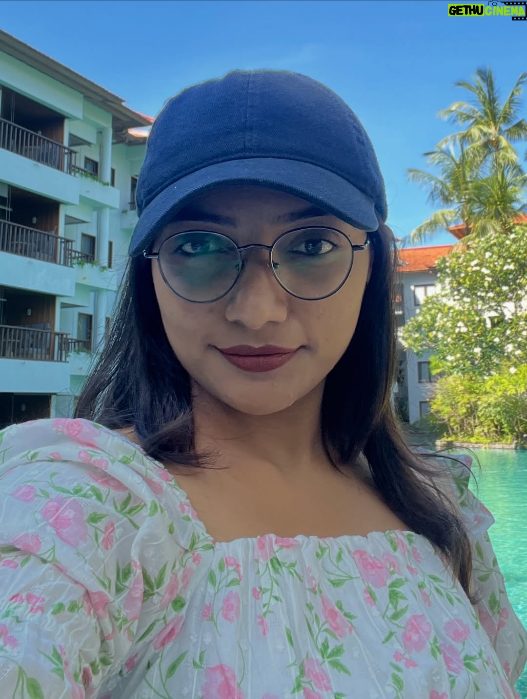 Pavithra Gowda - 13.3K Likes - I kinda liked my “this glasses Era😎” 
Did you?

#pavigowda♥️ 
#instagram 
#foryou 
#single