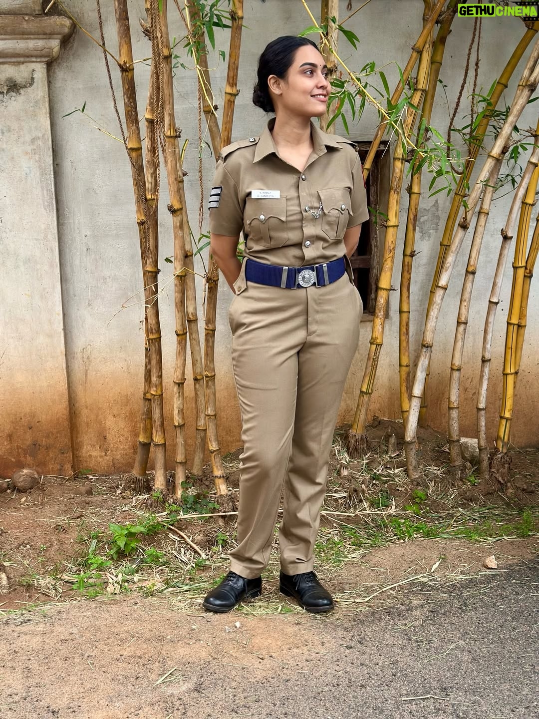Pavithra Janani - 117K Likes - Advancing my journey to new milestones☺️
one small step at a time,This journey hasn’t been easy, but every moment of growth feels worth it. I’m truly overwhelmed by all the love and support around me.🥰I may be moving slowly, but I’m moving with purpose, determination, and gratitude. Thank you for believing in me and standing by me as I continue to learn, grow, and rise.♥️

Thanks for the this opportunity @zee5tamil 

ss group production house, @singasankaran ,Preethi,kowshik sir,
director Dhina sir, dop @mahendra_m_hendry_dop ,
Rajesh,Murugan sir,Nandhakumar sir
My special thanks to @the_thirdact @impraveenragunaath @is_negavaithinathan 🥰 @anil_subahar ,Vijay, Saravanan,Arul you guys r the best 💪🏻✨
My coartist @balahasanr @iam_anjalirao @thevinodhini @sriram_manivannan @anil_subahar 

#regai #z5series #sandhiya
Yettama ✨