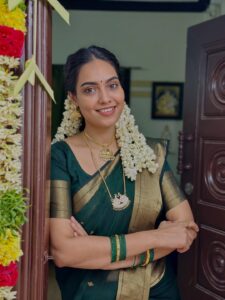 Actress Pavithra Janani HD Photos and Wallpapers November 2025