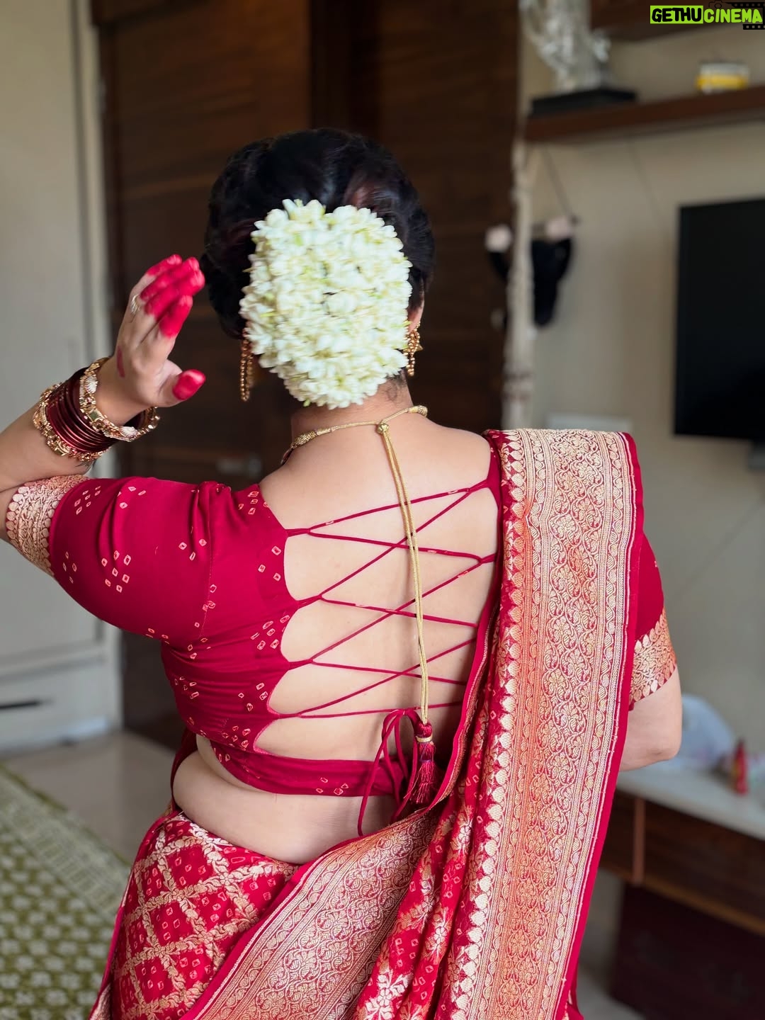 Pavni Mehrotra - 5.5K Likes - Apka humare “NAYE GHAR” mein swagat hai🏡♥️
.
.
.
#newhome #grahpravesh🏠 #pooja #home #pavnilaughs