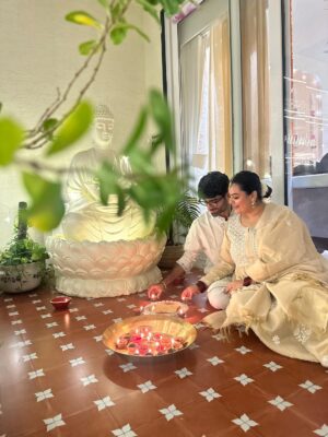 Pavni Mehrotra Instagram - Aur phir saath mil kar sajaya humne apne
“Sapno Ka Ghar” 🪔🏡🧿
.
.
.
#newhome #diwali #blessings #family #pavnilaughs