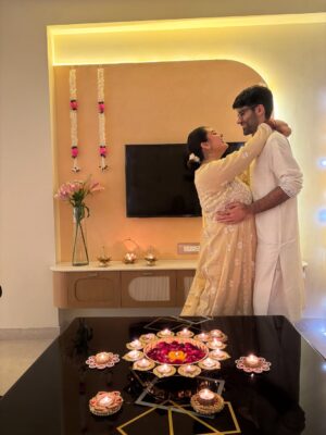 Pavni Mehrotra Instagram - Aur phir saath mil kar sajaya humne apne
“Sapno Ka Ghar” 🪔🏡🧿
.
.
.
#newhome #diwali #blessings #family #pavnilaughs