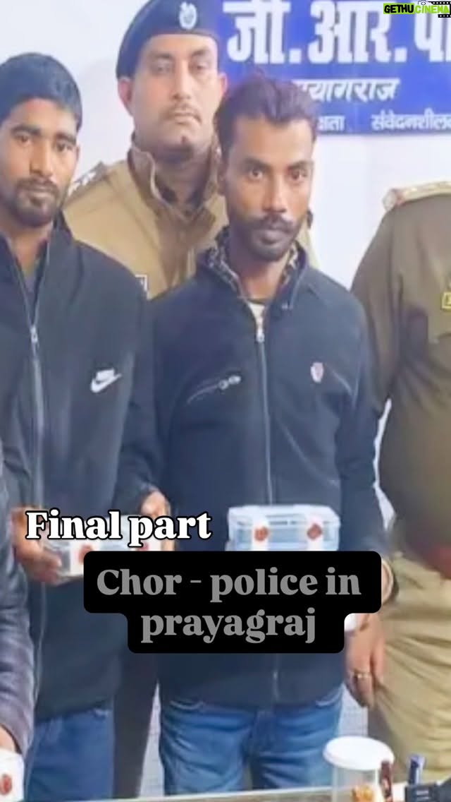 Payal Gupta - 1.7K Likes - Heartfelt thanks to everyone who prayed for me and wished that my bag would be found. Truly thankful from the bottom of my heart… ❤️ 

Special thanks : @vishal.talwar.3388 
  Mr phulinder Yadav 
  Mr Prakash D ADG GRP Uttar Pradesh 
  Inspector Grp akhilesh singh
  @upgrp_hq 
 
#upgrp #uppoliceinnews #prayagraj #stolenbag #newreel #viral #train #chori #upnews #yogiadityanath #chor