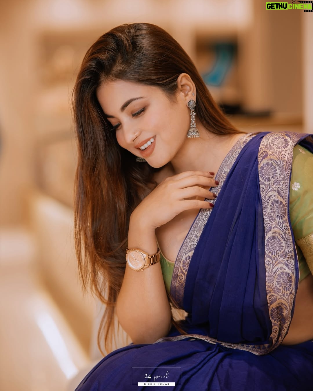 Payal Routray - 67.6K Likes - The song said it all!🧨🫣

📸 @24pixel_photography 

#reels #reelsinstagram #fyp #instagram #post #saree #love #girls