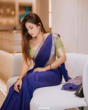 Payal Routray Instagram - The song said it all!🧨🫣
📸 @24pixel_photography
#reels #reelsinstagram #fyp #instagram #post #saree #love #girls