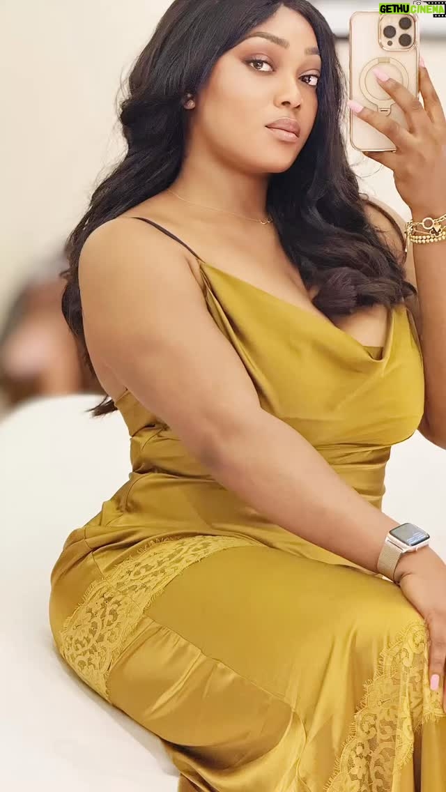 Peggy Ovire - 28.5K Likes - If You Met Me For The First Time, What Would You Say To Me?

Let's have it, Let's have it , in the comment section 👇 I want to know......

"RideOrDie is finally coming on PEGGYOVIRE TV this September.