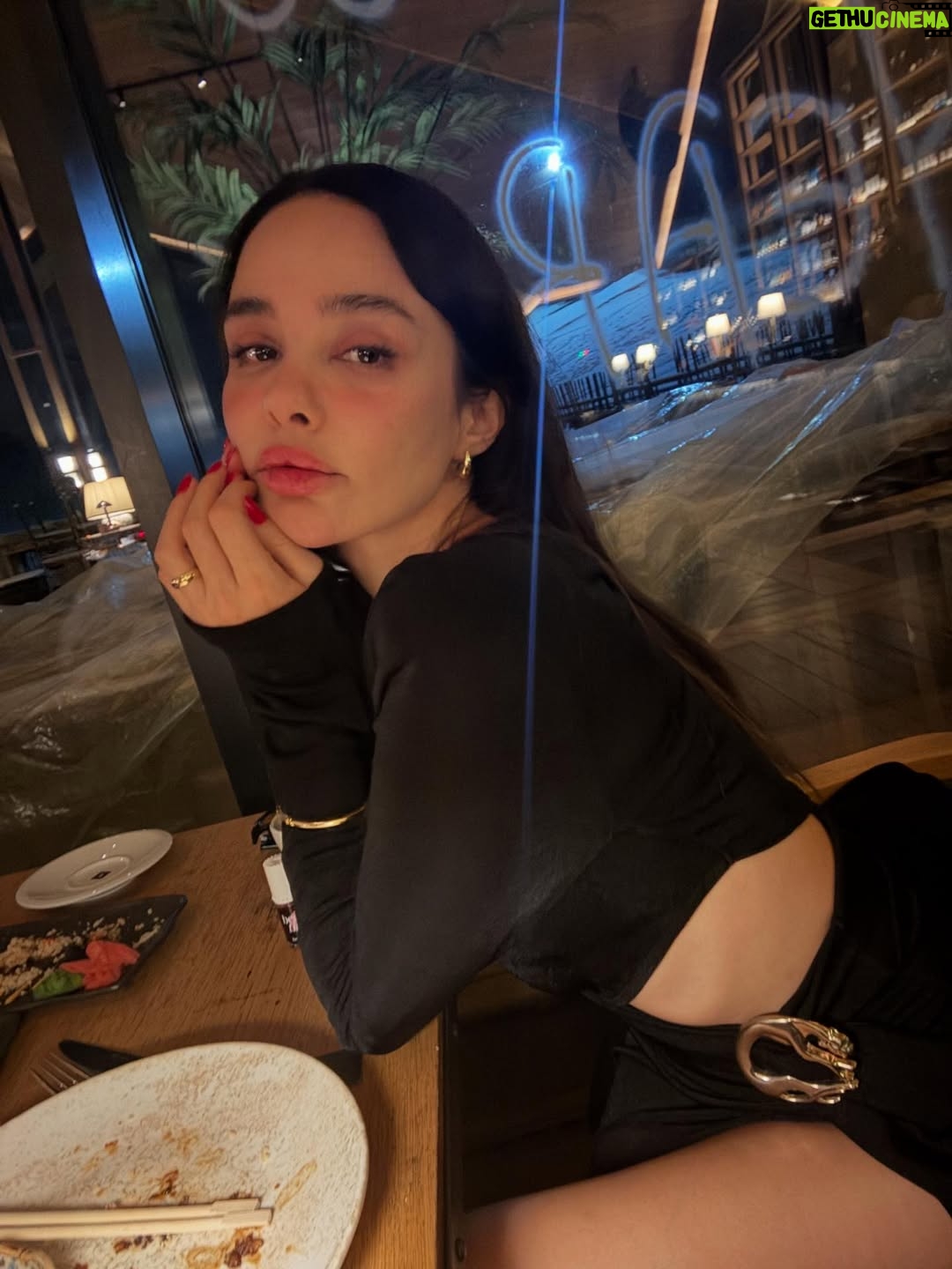 Pelin Sönmez - 6.5K Likes - 