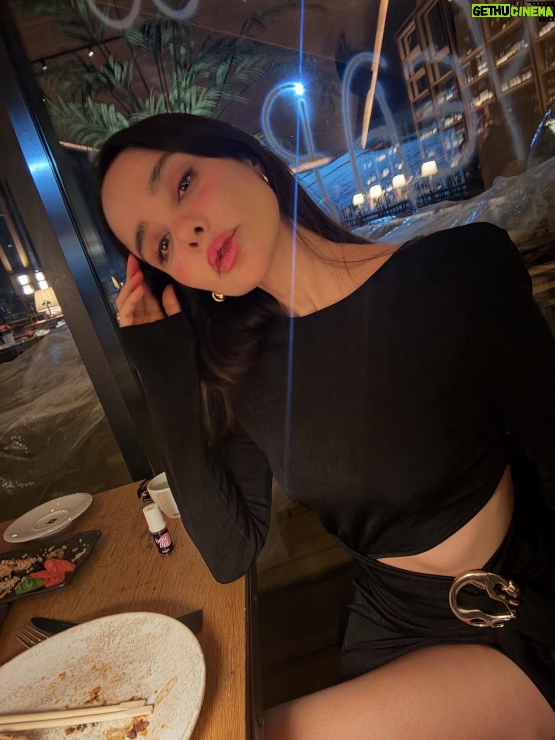 Pelin Sönmez - 6.5K Likes - 