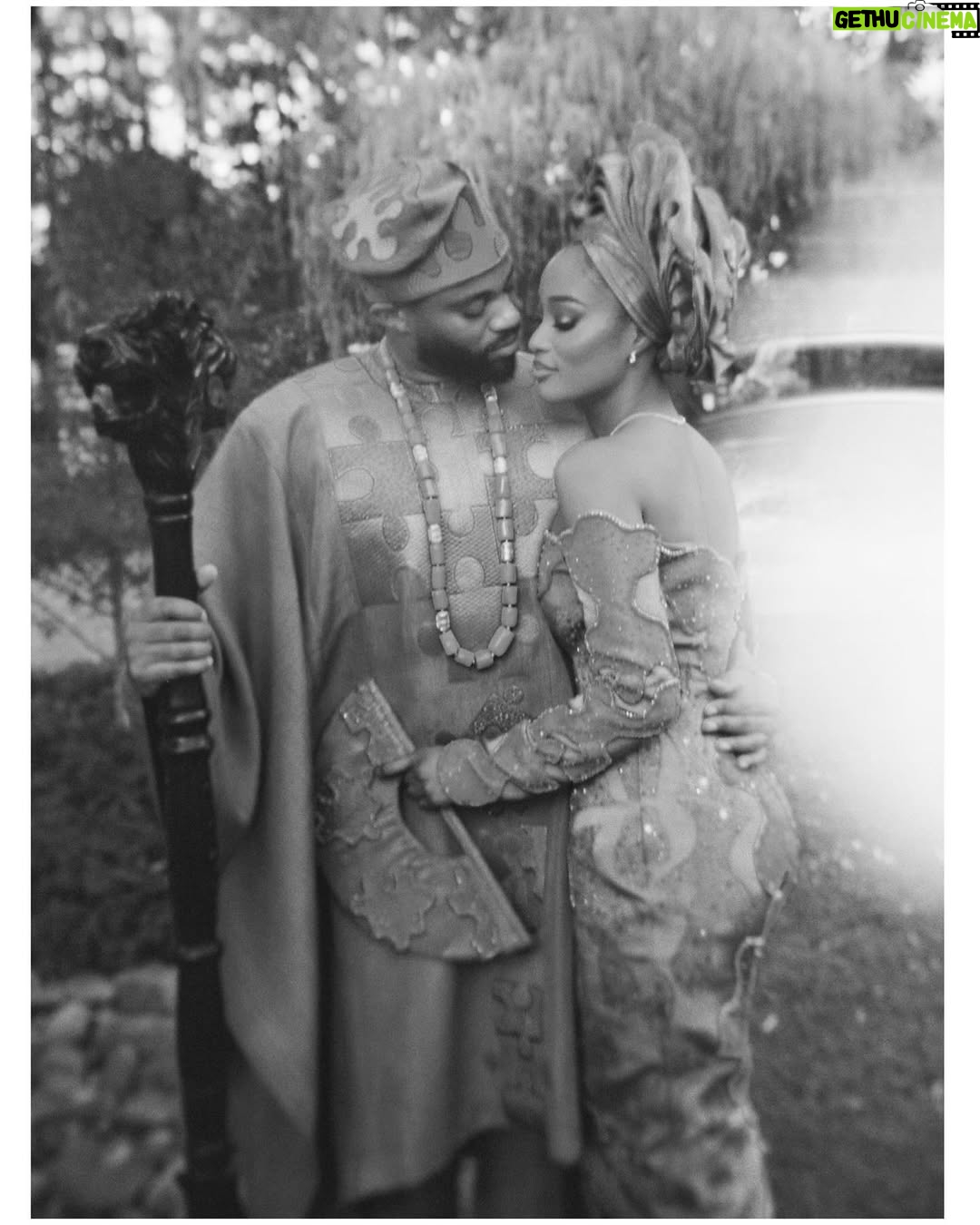 Pepi Sonuga - 10.3K Likes - Part 2, but day 1 ❤️
Overjoyed with all the love. We’re MARRIED!!!! Hip hip!!!! Read our full @voguemagazine feature, link in bio.

Photographer: @perryvaile
Bridal & Groom Designer (Blue): @couturebytabik
Bridal Designer (Green   Red): @anit_cuts
Groom Designer (Green   Red): @davidscottonline
Pepi’s Personal Stylist: @venetiakiddstyle
Coordination & Design: @claudiocoevents
Videographer: @foragedfilms
Content Creator: @itschampagnesocial
Decor & Florals: @sansationalcreations_
Palm Wine Cup: @bridesnbrooms
Accessories & Beads: @nenejewellryandcraft
Catering: @stomachaffairsatl
Cake: @vgsbakery
Alaga: @mc_bukenkoalaga
Signage: @magnoliadreams.shop
Gift Bags: @vistaprint @zazzle
Invitations:
• @printswellstationery (printing)
• @les_carnets_de_nini (design)
• @flourishfinewriting (stamps)
Bridesmaids Designer: @themusefactory_ @bibireola_bespoke
Groomsmen Designer: @fujahbrand
Geles for Bridal Party: @asooke_gele_matters
Venue: @relix_brookside_knoxville 
Bridal Glam: @neonbonymakeovers @solangehairandbeauty @mosmogele
Rentals: @aopartyrentals
DJ: @djfreshyk
Transportation: @cruzetransportservices