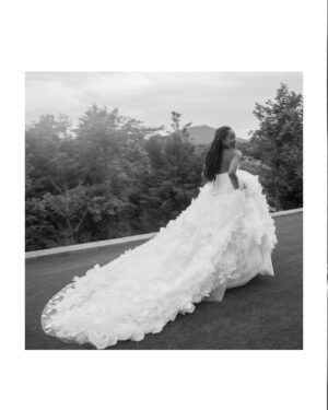 Pepi Sonuga Instagram - The best part is you.

This day was beyond what we dreamed. Surrounded by love, nature, family, and God’s grace as we became husband and wife. We are so thankful for every hand that made it possible.

HUGE thank you to @voguemagazine @vogueweddings @vogueaustralia for featuring our wedding (link in bio to read the full article). We poured so much heart into this celebration, and it means the world to have our story shared in this way. Truly a dream come true. Endless thanks to Max and Court!! I love you guys!!! And thank you @shelbywax for the beautiful write up 🫶🏽

To our friends, our families, and everyone who brought it all to life...thank you from the bottom of our hearts.

Photographer: @perryvaile
Designer: @inesdisanto
Store: @lovellabridal
Stylist: @weddingfashionexpert
Pepi’s Personal Stylist: @venetiakiddstyle 
Groom’s Tux: @brooksbrothers
Wedding Bands: @brilliantearth 
Coordination   Design: @claudiocoevents
Videographer: @foragedfilms
Content Creator: @itschampagnesocial
Bridesmaids Dresses: @jennyyoonyc 
Groomsmen Tux’s: @suitshopofficial 
Flower Girls Dresses: @tulleenofficial 
Signage: @magnoliadreams.shop
Jumping The Broom: @bridesnbrooms
Gift Bags: @vistaprint @zazzle
Catering: @citycatering_knoxville
Cake: @allmixedupcakes
Invitations:
• @printswellstationery (printing)
• @les_carnets_de_nini (design)
• @flourishfinewriting (stamps)
Floral Design: @melissatimmdesigns
Live Wedding Painter: @emilymcclenaganart
Harpist: Marissa Purnell
Venue: @nicholsheir
Bridal Glam: @bobbierileybeauty @solangehairandbeauty
Rentals: @aopartyrentals
DJ: @imdjkvo
Transportation: @cruzetransportservices