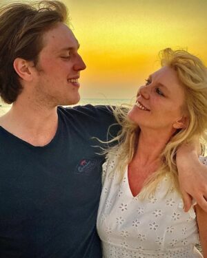 Peta Wilson Instagram - the best kind of love.  completely unconditional…  what a gift. love you darling heart ❤️