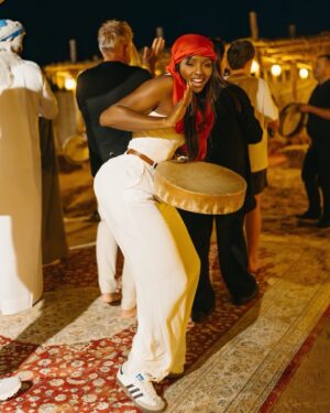 Phina Instagram - Soft life, desert edition🤗✨🐫🐪…
@platinumheritage 

#visitdubai #platinumheritagedubai #phinawashere

📸 @innostuart