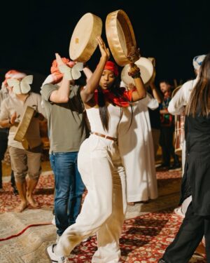 Phina Instagram - Soft life, desert edition🤗✨🐫🐪…
@platinumheritage 

#visitdubai #platinumheritagedubai #phinawashere

📸 @innostuart
