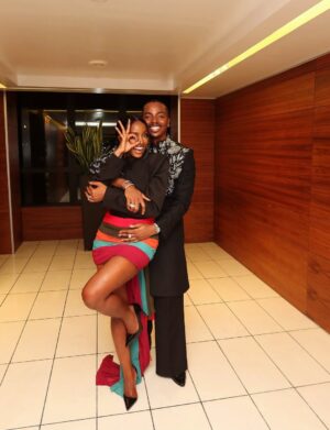 Phina Instagram - We haven’t said much, maybe because we’ve been a little scared; but we’ve been in the studio, trying our hands on a few notes, trusting the process.🥹
Last night at the AFRIMAs reminded us of what is possible. And soon… fingers crossed 🎶🤍
Tumekua kimya kidogo ni kwasababu tulkua tunawaandalia mambo mazuri.🥹 Usiku wa Afrima umekua wa kipekee sana na umeendelea kutukumbusha kwamba kila kitu kinawezekana.🤍
@eniandphina