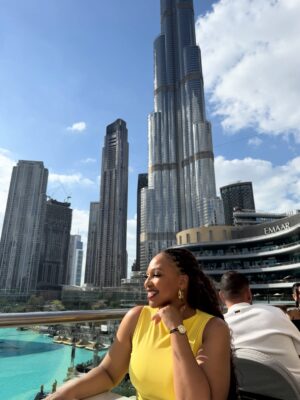 Phindile Gwala Instagram - Having the best life in Dubai with my very own @belindagwala ❤️❤️ Food is amazing so far, judging by my reaction ku-slide 7🤣🤣🤣