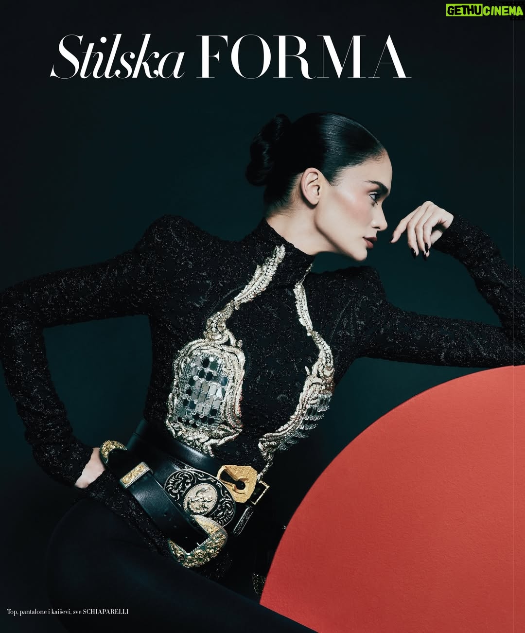 Pia Wurtzbach - 135.8K Likes - New Beginnings ❤️ @harpersbazaarserbia

@schiaparelli @georgeshobeika #BvlgariPartner