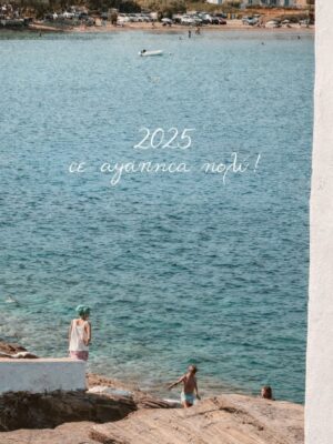 Pinelopi Plaka Instagram - Au revoir 2025 #moments #cameraroll #endoftheyear