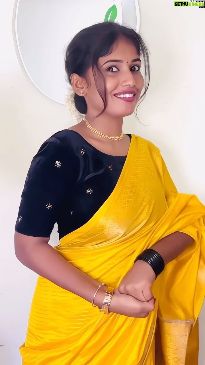 Pinky Gowda - 1.8K Likes - Follow @bros__princess_6 
#brosprincess6 #pinkygowda6 #explore #kannadasongs #reelkarofeelkaro #reelitfeelit #foryou