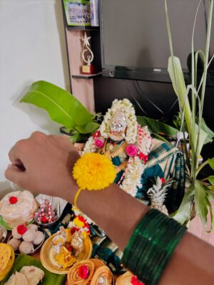 Pinky Gowda Instagram - Happy ಹಬ್ಬ🌸❤️✨
#pinkygowda #brosprincess6 #explore #foryou