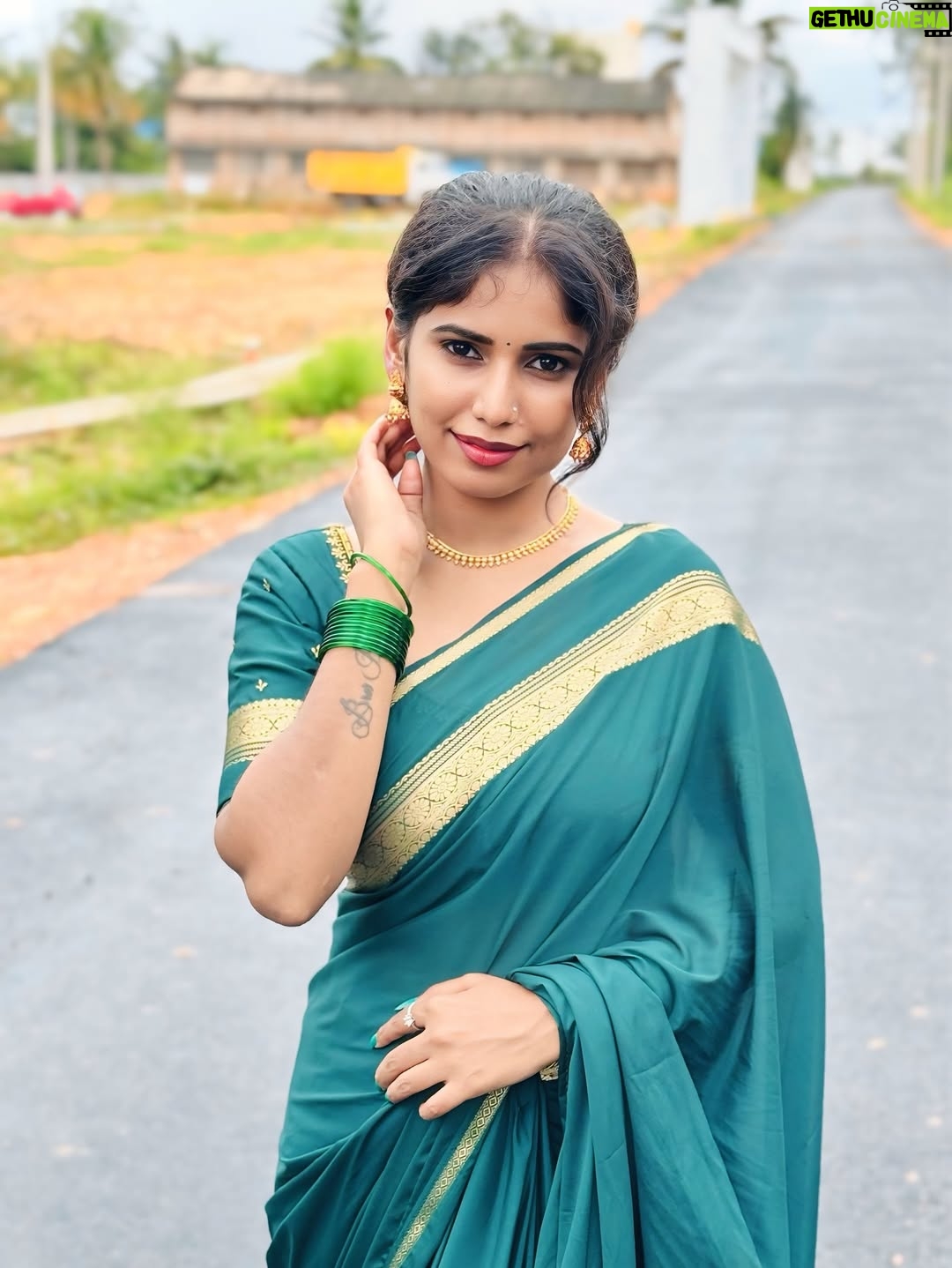Pinky Gowda - 2K Likes - ಹ್ಯಾಪಿ ಹಬ್ಬ🌸🤎
#pinkygowda6 #brosprincess6 #explore #foryou
