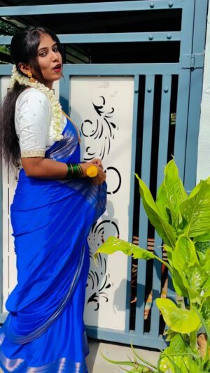 Pinky Gowda Instagram - Follow @bros__princess_6 
#brosprincess6 #pinkygowda6 #explore #kannadasongs #reelkarofeelkaro #reelitfeelit #foryou