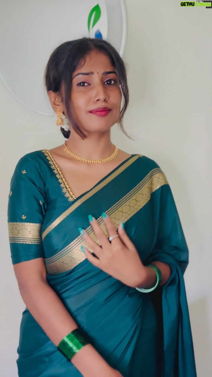 Pinky Gowda - 10.3K Likes - 🌸
Follow @bros__princess_6 
#brosprincess6 #pinkygowda6 #explore #kannadasongs #reelkarofeelkaro #reelitfeelit #foryou
