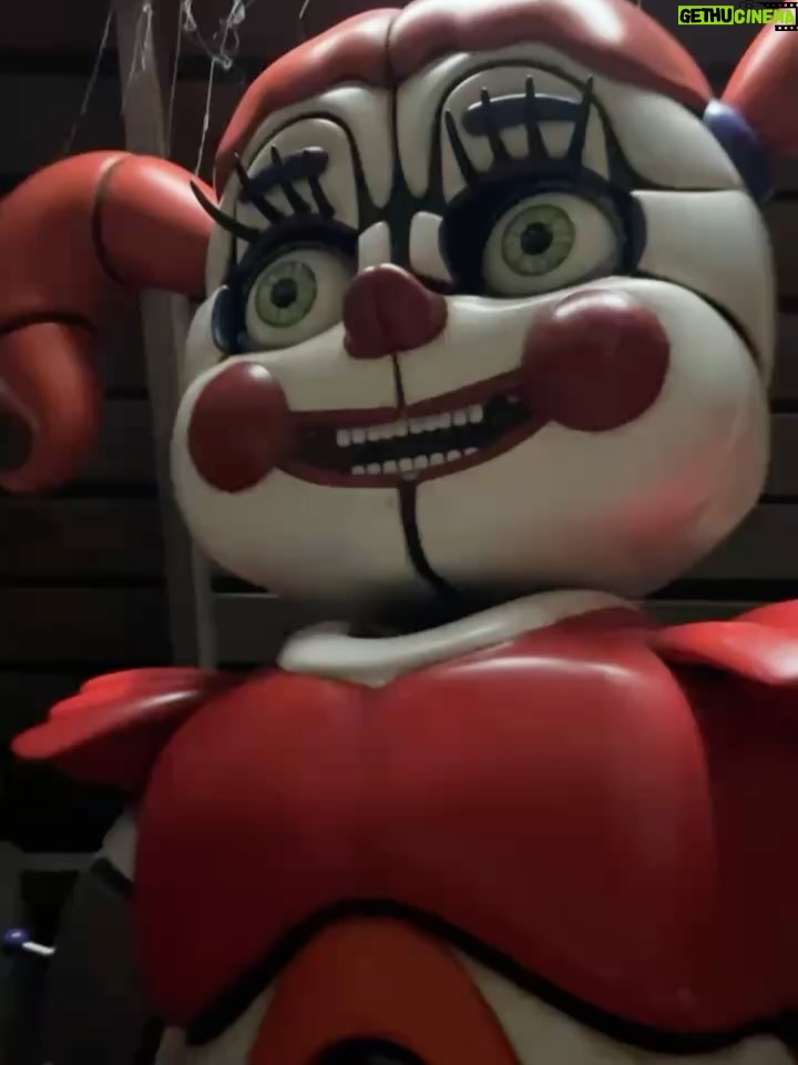 Piper Rubio - 186.8K Likes - ⚠️SPOILERS⚠️ FNAF 2 SHENANIGANS!!!
