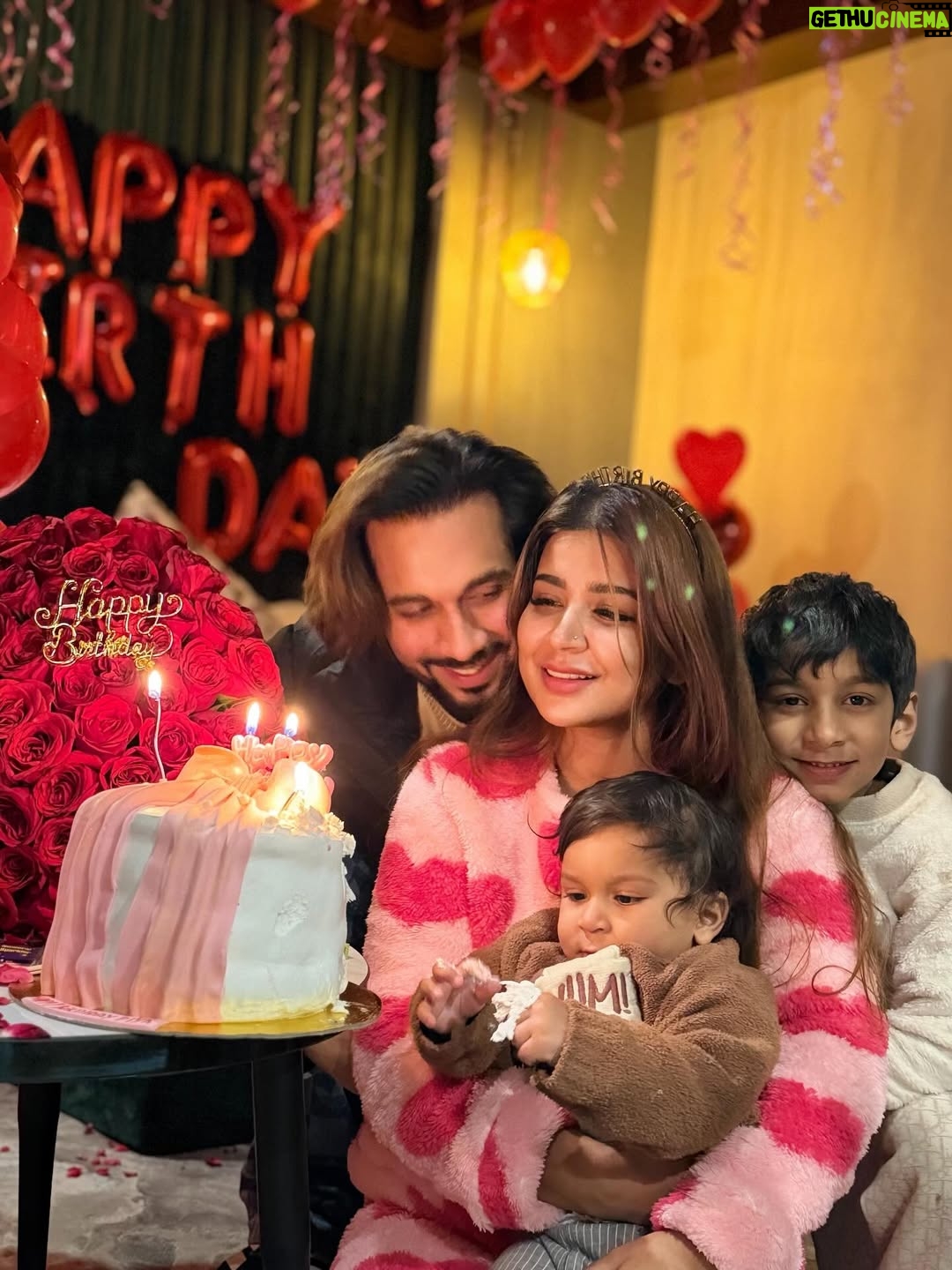 Piya Arora - 5K Likes - It's my birthday 🎂♥️✨