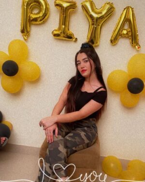 Piya Mangat Choudhary Instagram - Birthday photos to bhul hi gyi thi😅😛😛