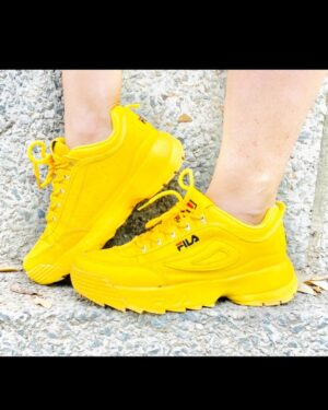 Piya Mangat Choudhary Instagram - A women can carry a bag, but it is the shoe that carries the women.👟
.
.
.
Hey guys, i got these amazing shoes from @fashionable_oninsta . You can grab yours at very reasonable price. Go & check out their page @fashionable_oninsta .
