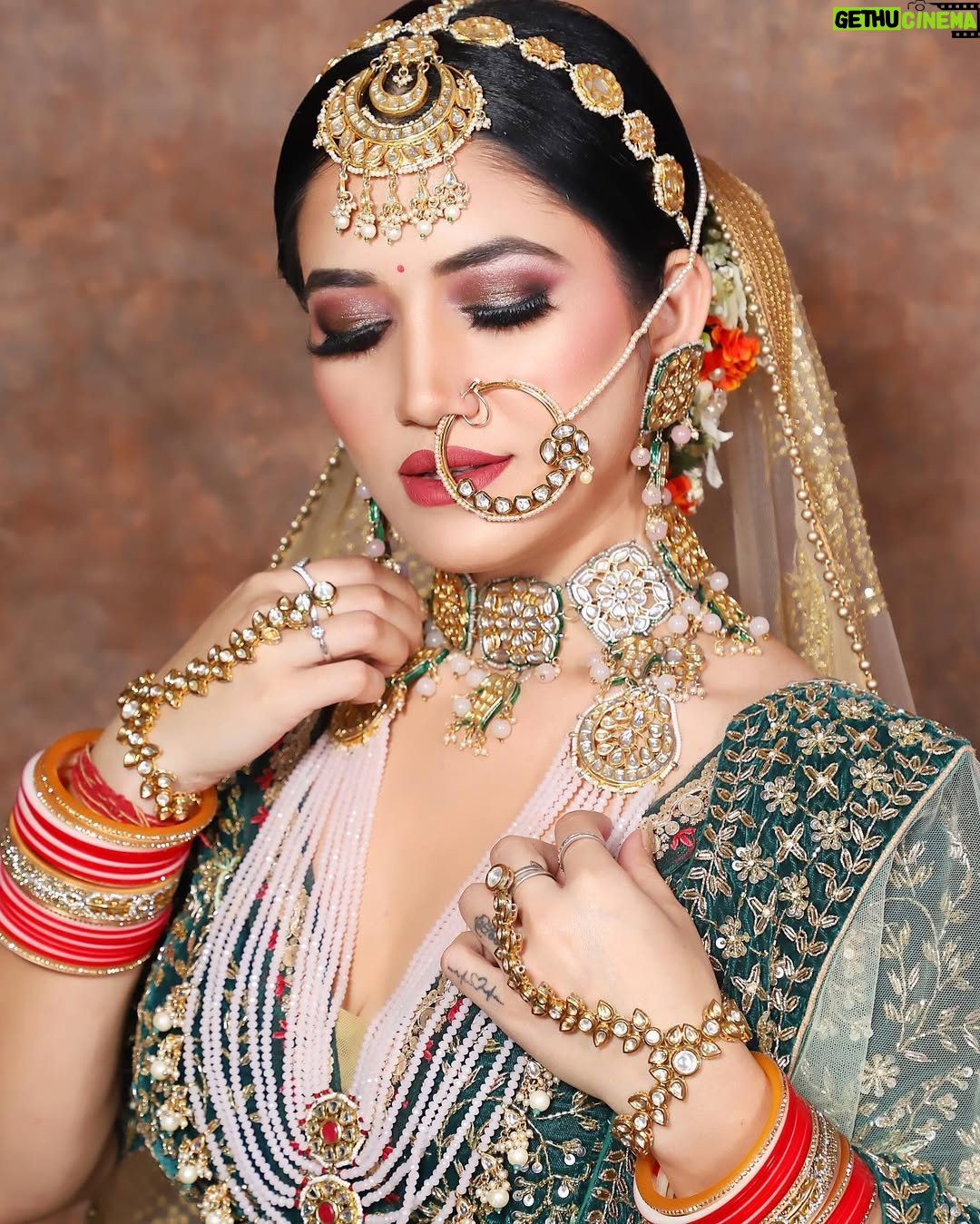 Piya Mangat Choudhary - 4.2K Likes - ❤️❤️❤️