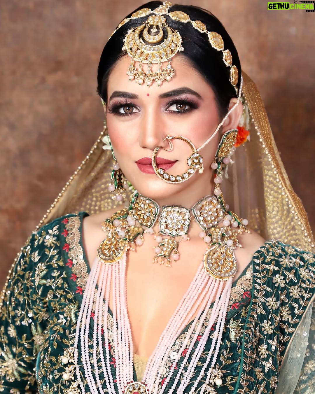 Piya Mangat Choudhary - 4.2K Likes - ❤️❤️❤️