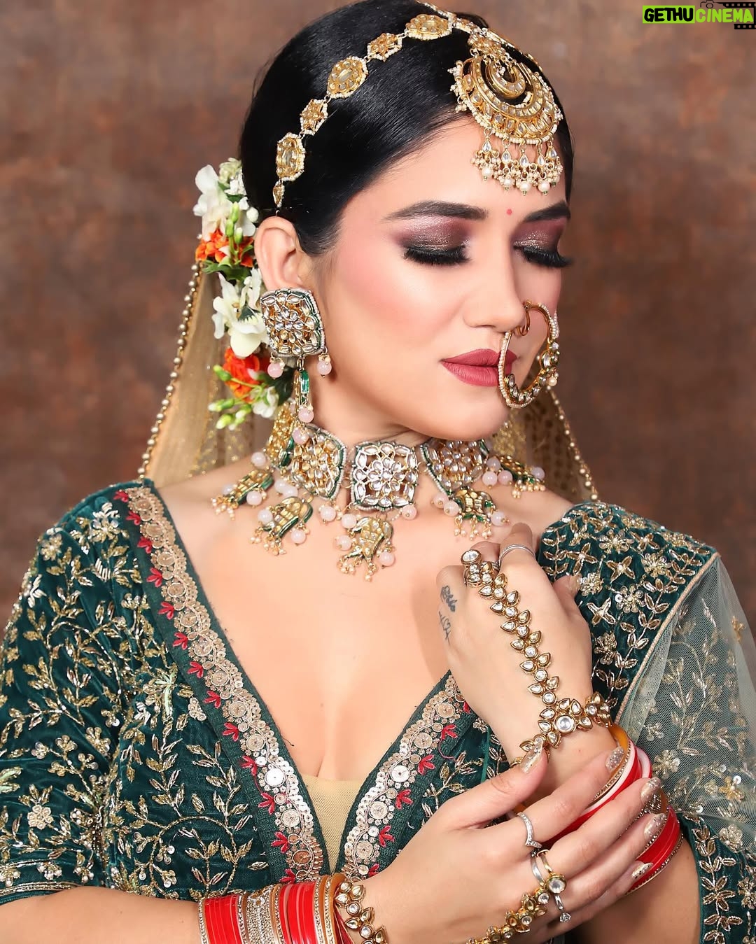 Piya Mangat Choudhary - 4.2K Likes - ❤️❤️❤️